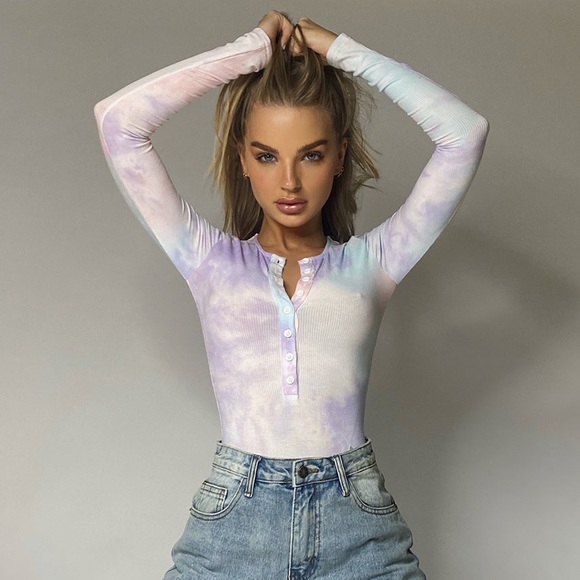 🚨*24 HOUR SALE🚨1 LEFT* Dye Hard Tie Dye Bodysuit - Picture 3 of 7